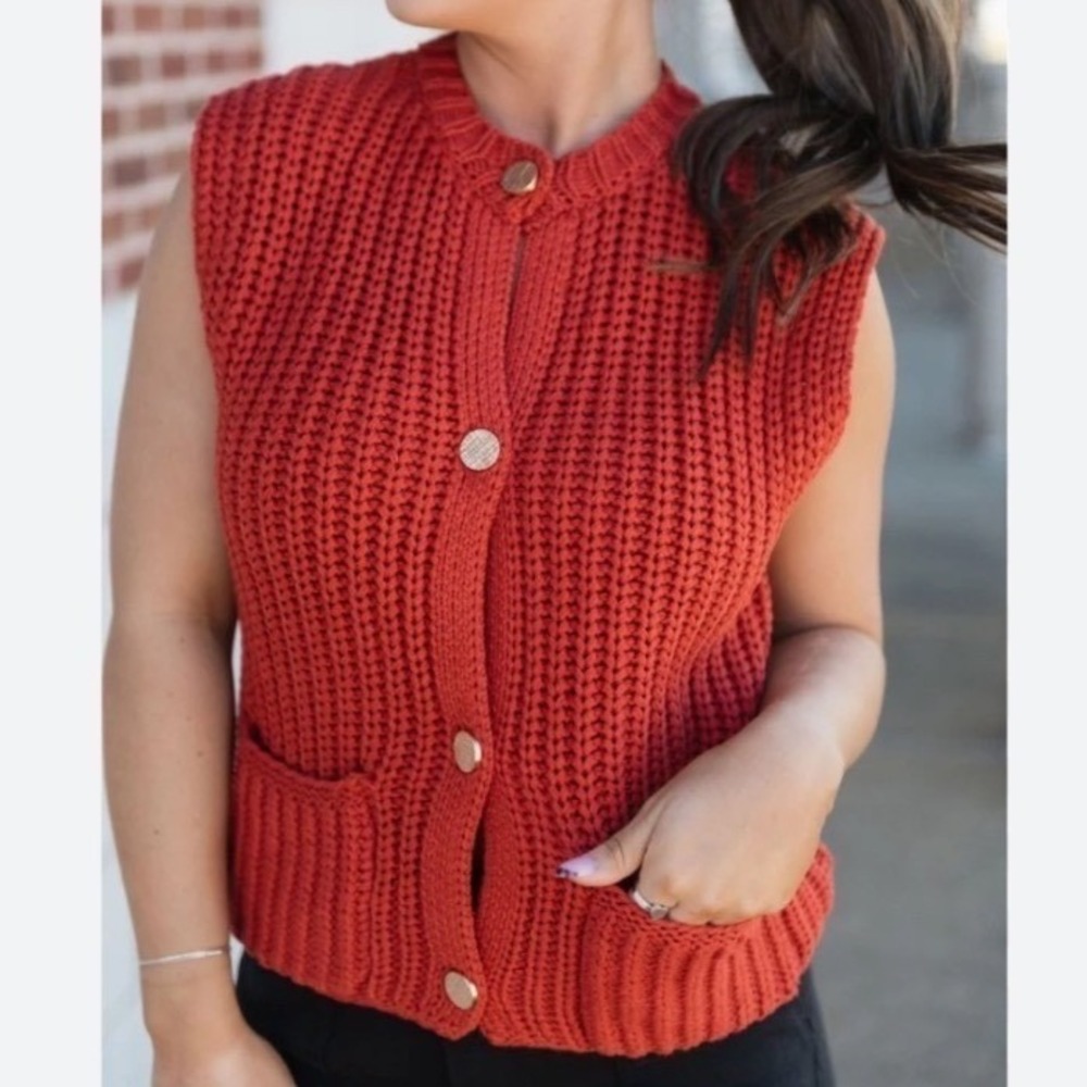 VICI Womens Rust Red Chunky Shaker Knit Button Front Sweater Vest Gold Buttons L